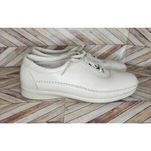 Women Leather SAS Tripad Traveler Athletic Lace Up Bone Shoe Size 9.5 M